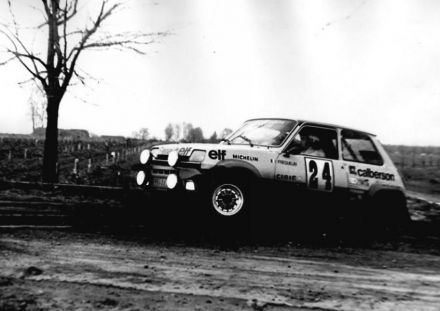 Guy Frequelin i Jacques Delaval – Renault 5 Alpine.