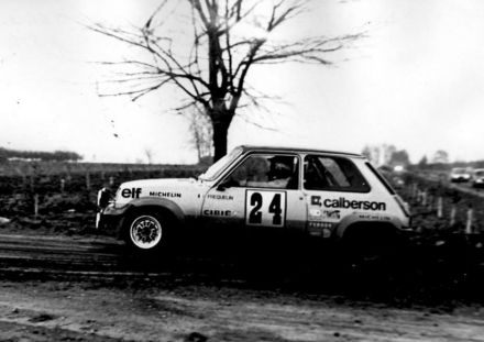 Guy Frequelin i Jacques Delaval – Renault 5 Alpine.