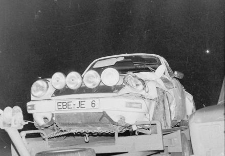 Porsche Carrera RS załogi Jürgen Ebenhoh i Arwed Fischer.