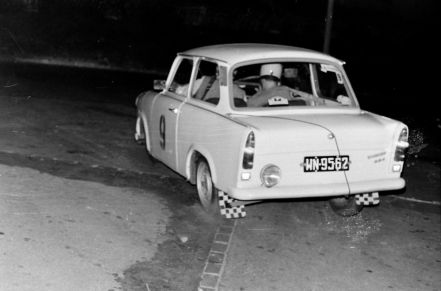 Grzegorz Kołodziejek i Krzysztof Litwiniak – Trabant 601.