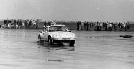 Adam Smorawiński – Porsche Carrera RS.