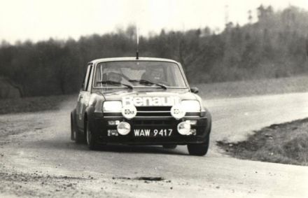 Błażej Krupa i Piotr Mystkowski – Renault 5 Alpine.