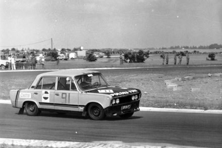 Piotr Nowicki – Polski Fiat 125p/1500.