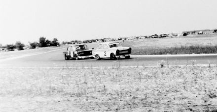 Helmut Assmann – Trabant 601, Edward Kinderman – Polski Fiat 125p/1600.