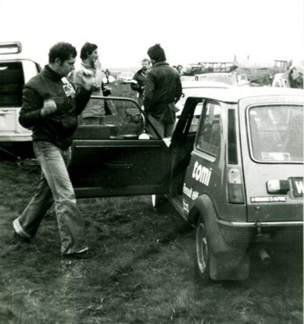 Błażej Krupa i jego Renault 5 Alpine.