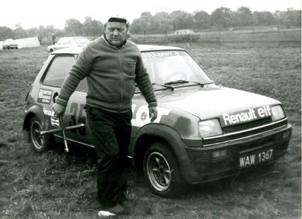 Renault 5 Alpine Błażeja Krupy.
