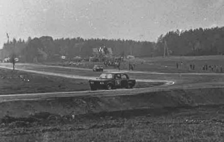 Andrzej Bagiński – Polski Fiat 125p/1500.