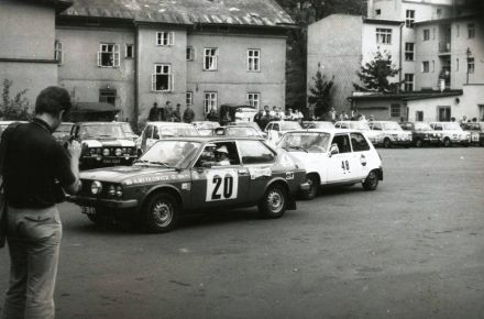 Andrzej Witkowicz i Marek Rompel – Fiat 128 Sport coupe 3porte i Andrzej Koper i Marek Pawłowski – Renault 5 Alpine.