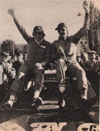 Maciej Stawowiak i Jacek Różański – Polonez 2000.  (Motor / 1979)