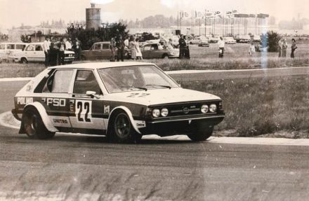Maciej Stawowiak – Polonez 2500.