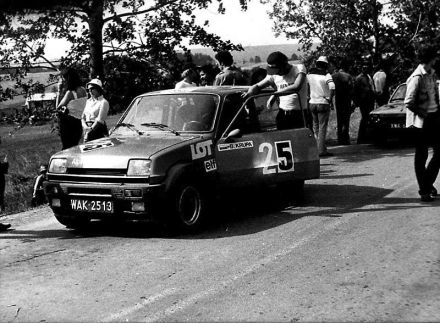 Błażej Krupa - Renault 5 Alpine  (foto Leszek Małkowski)