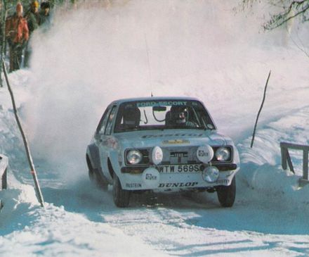 Björn Waldegard i Hans Thorszelius – Ford Escort RS 1800.