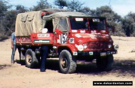 Franz Deladriere, Pierre Deghaye i Francoise Deghaye – Mercedes Unimog.