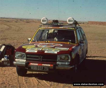 Philippe Hrouda, Marie Josee Perez i Nicole Chastenet – Peugeot 504 Break.