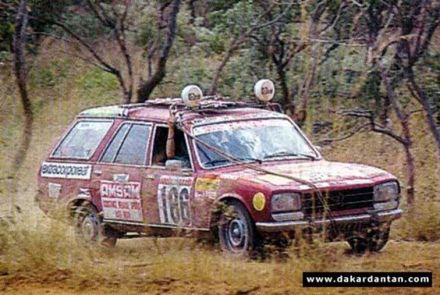 Guy Dreumont i Serge Rafal – Peugeot 504 Break.