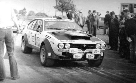 Maurizio Verini i Mauro Mannini – Alfa Romeo Alfetta Turbodelta.