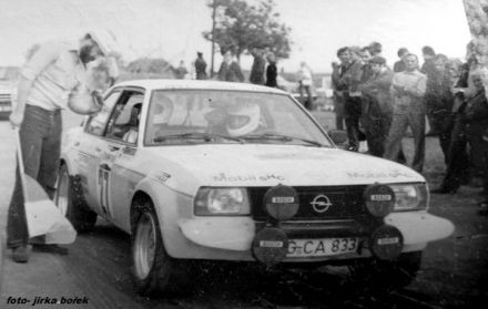 Peter Holub i Joachim Hans Weibel – Opel Ascona.
