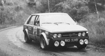 Maciej Stawowiak i Ryszard Żyszkowski – Polonez 2000.