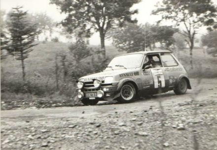 Jean Ragnotti i Jean Marc Andrie – Renault 5 Alpine.