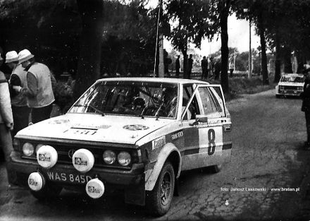 Maciej Stawowiak i Ryszard Żyszkowski – Polonez 2000.