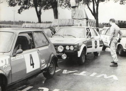 Błażej Krupa i Piotr Mystkowski – Renault 5 Alpine, Maciej Stawowiak i Ryszard Żyszkowski – Polonez 2000. 