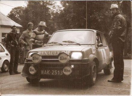 Błażej Krupa i Piotr Mystkowski – Renault 5 Alpine.