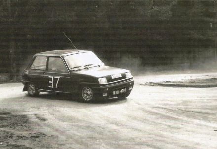 Ryszard Granica i Krzysztof Gęborys – Renault 5 Alpine.