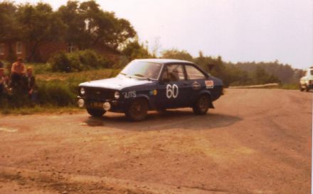 Krzysztof Burzyński i Witold Sadowski – Ford Escort 1300.