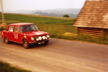Andrzej Wodziński i Karol Piekarski – Łada 1300.