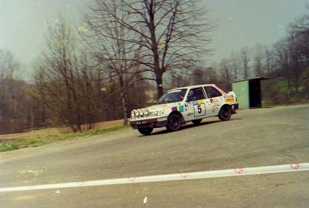 Waldemar Doskocz i Jarosław Baran - Peugeot 309 GTi 16S.