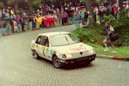 Waldemar Doskocz i Jarosław Baran - Peugeot 309 GTi 16S.