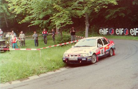 Zenon Sawicki i Jarosław Baran - Ford Sierra Saphire Cosworth 4x4.