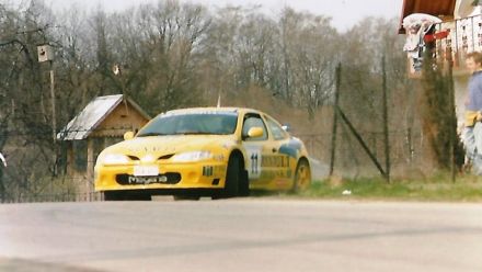 Renault Megane Maxi.