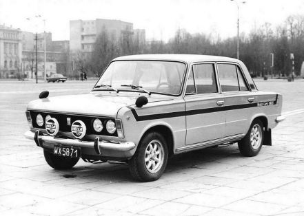 Polski Fiat 125p - Monte Carlo.