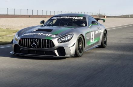 Mercedes AMG GT4